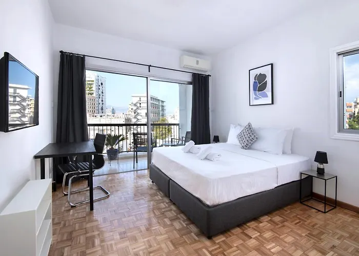 Urban Condo 10 - 2 Bdr